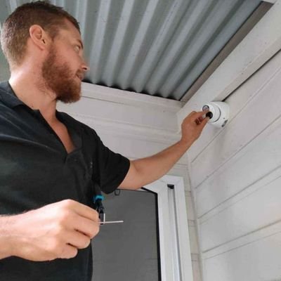 EOYSecurity_'s profile picture. Eyes On You Security is a CCTV business based in the Wheatbelt of WA installing security systems to help protect businesses and property owners