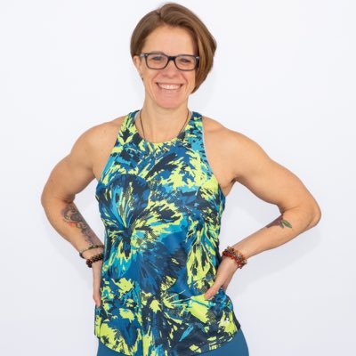I help busy women to lose body fat without restrictions so they feel healthier, happier and stronger.
