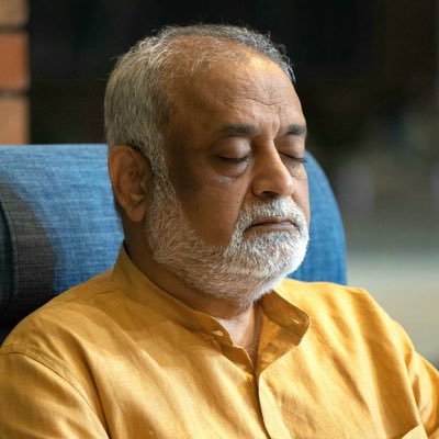 The official account of Daaji, Kamlesh Patel, Global Guide of #Heartfulness, facilitating free heart-based meditation worldwide. 
@heartfulness