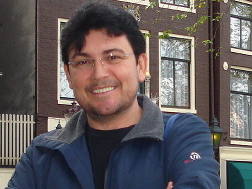 FrancisGab's profile picture. Esperancense da PB. Resido em Garanhuns. Padre católico, desde 2000. E em 2010, Jornalista formado pela Unicap. Além da Paróquia, trabalho em Rádio e Impresso.