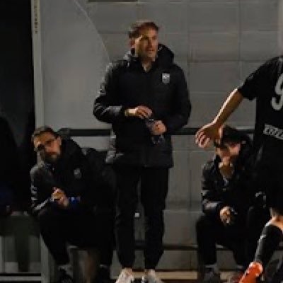 Docent a la FCF. Ex entrenador del futbol base del RCDE, CF Damm, selecció catalana…