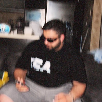 SobhanMk1001's profile picture. عه !
