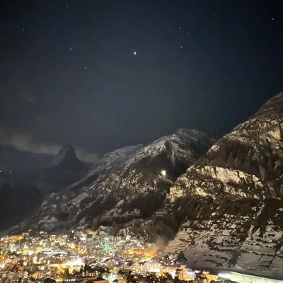 jialing_99_'s profile picture. 