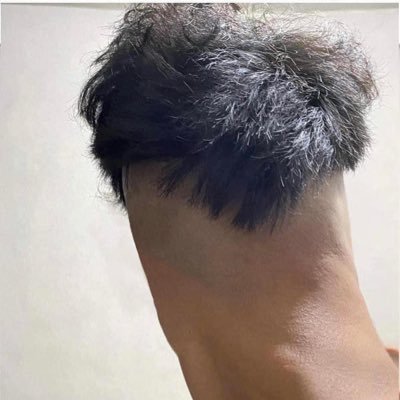 Katy_m_'s profile picture. When online I'm either #horny, want to post pics, or talk dirty ;) Ask for a #FB, #RT pics you like, and be 18 or older! #Bisexual ;)