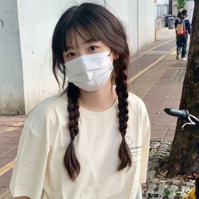 JoyTitus33098's profile picture. 