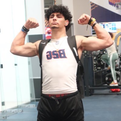 3⭐️ OLB | Julian Mendez Profile