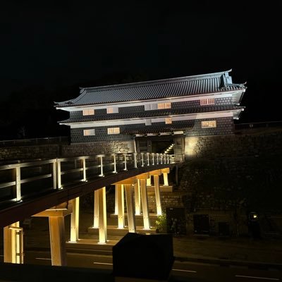 26卒🚹/文系/ENFJ-T/細かいところに気づくのが得意です無言フォロー失礼します/志望業界 コンサル、IT、商社、メーカー、金融