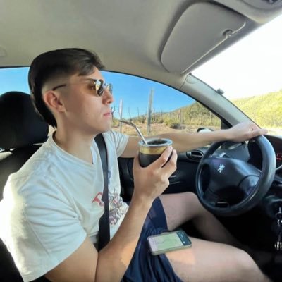 Ezesombra's profile picture. 🐔 🤍♥️🤍