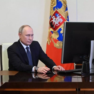 Con Putin seguimos avanzando hacía un nuevo mundo multipolar y en Paz.