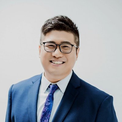 🇨🇦 Public Servant at @GAC_Corporate + @NationalDefence, Historian and Alum from @UBC + @McGillU. Global Citizen.
