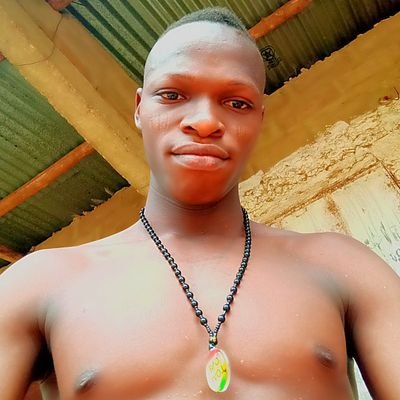 VDossouVictorin's profile picture. 