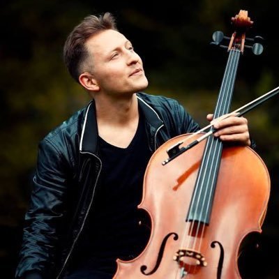 Musician Born and raised in Switzerland Professional Cellist s https://t.co/ufrcZDiAKW
