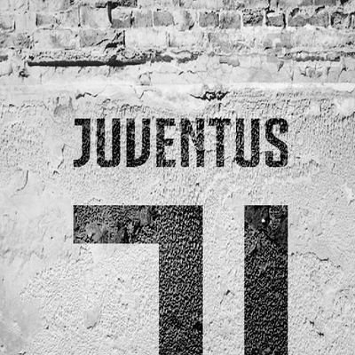 La vita è una questione di bianco e di nero
#Finoallafine #juventus