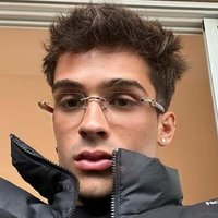 renatinho (@fiopadinhe) 's Twitter Profile Photo renatinho (@fiopadinhe) 's Twitter Profile Photo