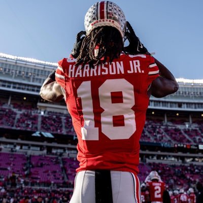 Wide Receiver at THE OHIO STATE For NIL opportunities or memorabilia (Jerseys) contact MHJ@harrisonincorporated.com
