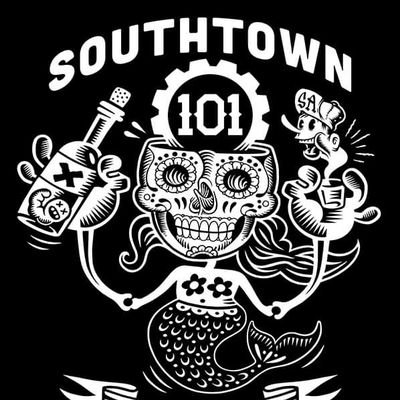 Everyone’s always having a great time at Southtown 101! Stop by for our happy hour specials, watch the big game, or breakfast, lunch, or dinner. 
#satx #food