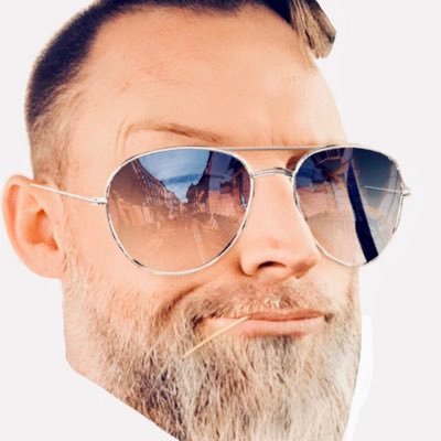 LivinThatDream's profile picture. Totally speak my mind when it’s most inappropriate...