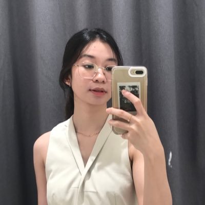 jlinzelle's profile picture. 🌸