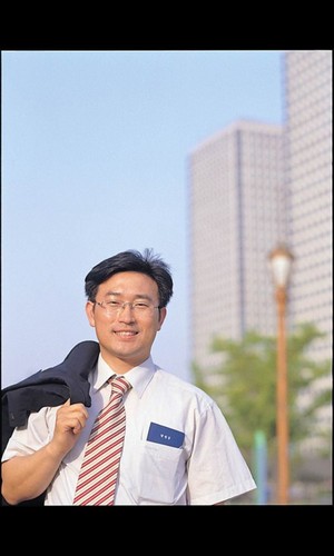 행복한 가정이 있어서 진보와 통일의 길을 계속 걸어 갑니다......헛 둘 헛 둘