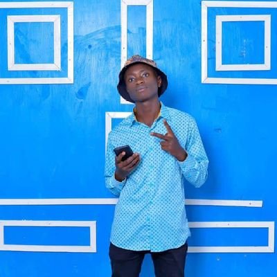 AruhoElia's profile picture. Am a self employed young boy