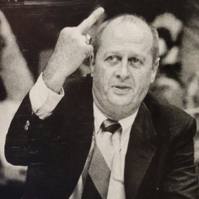 brajagre's profile picture. My name's B-Rad G, not Robbie van Winkle. I like my lattes nonfat and don't fo-get the sprinkle.