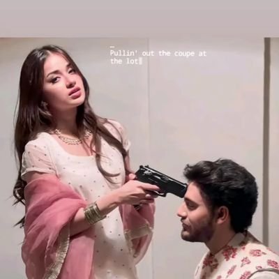 ওহে বালিকা🙋♀️🙆♀️💁♀️ তোমার মুখ সাদা,হাত সাদা কিন্তু পা কালা কেনো!🫣