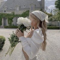 maja (@read_with_m) 's Twitter Profile