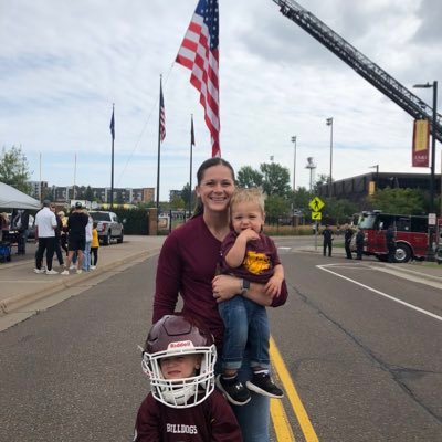 Assistant Professor. Board Certified Specialist in Sports Physical Therapy. Sports Residency Trained. Coach’s Wife. Boy mom x 2. @CoachEndsley77 📍Duluth MN