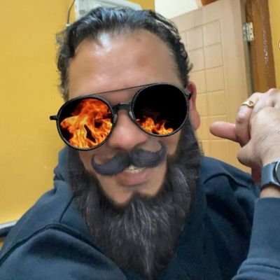 maxjax361027's profile picture. यदा यदा हि धर्मस्य ग्लानिर्भवति भारत।
अभ्युत्थानमधर्मस्य तदात्मानं सृजाम्यहम्॥