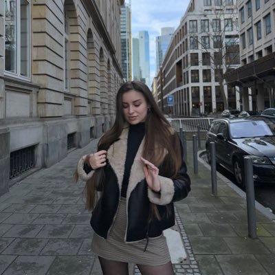 zaviynytsya's profile picture. 