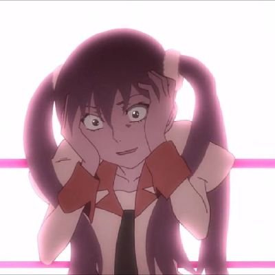 anime weirdo watching the world burn.
be warned, I love women
30yo Italian (in America) struggler extraordinaire and in a 24/7 inner meltdown