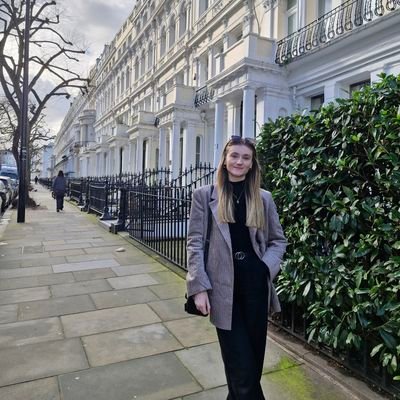 Core Surgical Trainee | interested in T&O, MedEd, running, walks | views are my own | she/her
