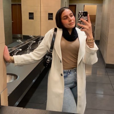 xmariamx29's profile picture. 