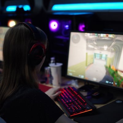 PixelleParfaite| 24 | NA | YOU CANT KEEP ME IN THE SHADOWS FOREVER