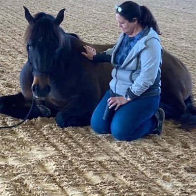 celeste_amy's profile picture. Artist, medical massage professional, CranioSacral practitioner, reiki practitionor, horses, dogs, KU mbb fan, ew age spiritualist