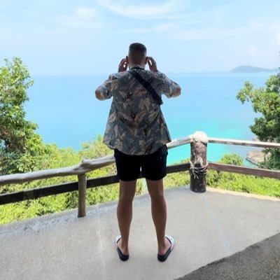 mankyshaun's profile picture. Either in Yorkshire or wandering around Thailand 🇹🇭