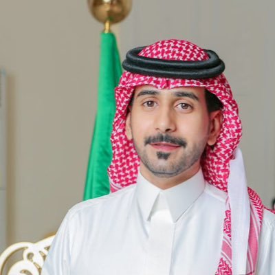 مهندس تقني احد افراد عائلة ( NWC ) بالقطاع الشرقي ، عضو الهيئة العامه للمهندسين ، مهتم بالعمل الخيري والتطوعي ،  #الام #والوطن تيجان لا تُعوّض ابداً 👑🇸🇦.