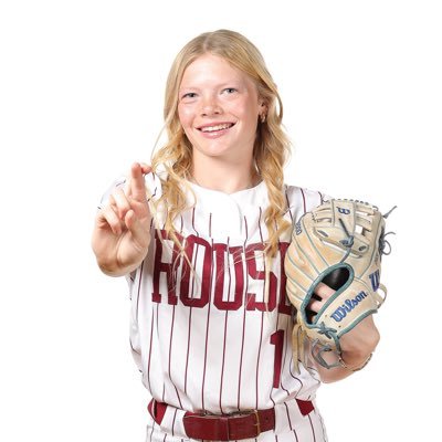 Class of 2026 |Texas Blaze 16u Gold #1 | Centerfield/ UTL | Rouse High School | Track and Field | Softball | 5’4 | GPA 4.92