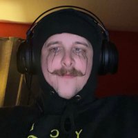 who me (@youreyea_h) 's Twitter Profile