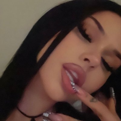 matysui's profile picture. Fanfiqueira ✍️🏳️‍🌈