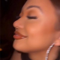 AriHendrix♉️ (@ariannamignon) 's Twitter Profile