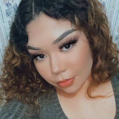 gvadalupeavila's profile picture. 23✨ • Mother of 2 ❤️