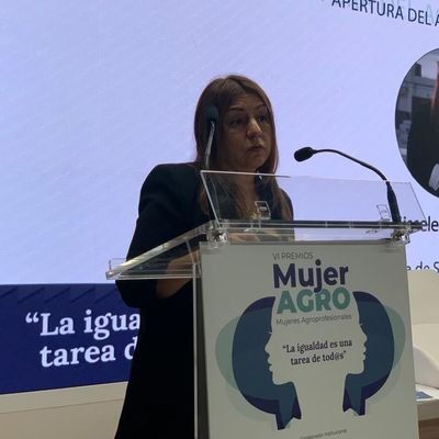 Directora de @SieteAgromarket , Agencia  #Comunicacion #Agroalimentaria,  y @eComercioAgr. Proyecto @mujerAGRO 💙, @HortiData Eventos#BusinessAgro, 
Vocal @APAE