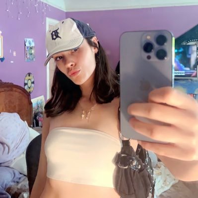 imnottchloee Profile Picture