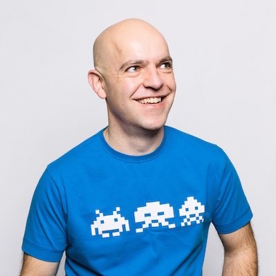 Working out of a glorified shed, helping business leaders get more from social media | host of retro gaming podcast @retrotitans