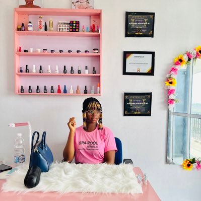 Ade_Royalty01's profile picture. 🎀Esthetician  🎀Spa therapist  🎀Shop for your beauty essentials and skincare products  🎀We talk about ways to have healthy skin. 🎀Book a session