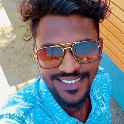 balamurugan7500's profile picture. 