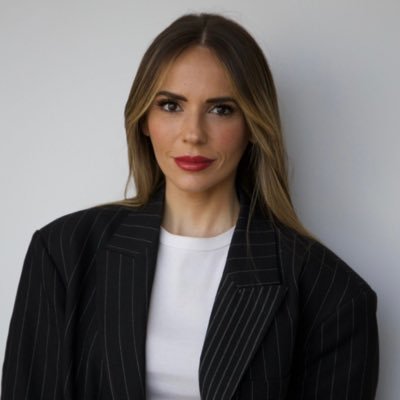 MatyFenoy's profile picture. Head of Communications Sony Music Spain 🎶 #NacíEntreUnMarDeOlivos