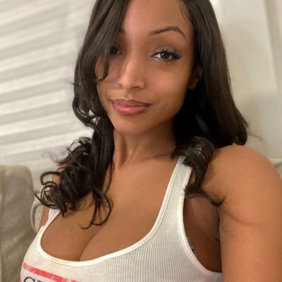 RLilly35319's profile picture. Helping you gain financial freedom, caring mommy here for loyal and compassionate baby to spoil and treat good financially.