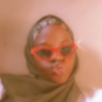 Aspiring software engineer|| Student @alx_africa #Muslimah
🧕 Fashion designer
||Introvert 😃|||tech-sis🧑💻....❤️&💡